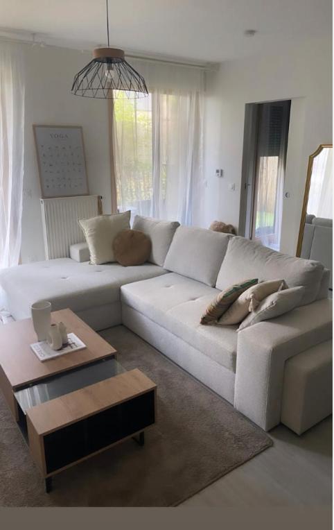 Appartement Cosy Et Bien Equipe Нантер Екстериор снимка