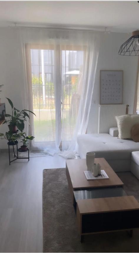 Appartement Cosy Et Bien Equipe Нантер Екстериор снимка